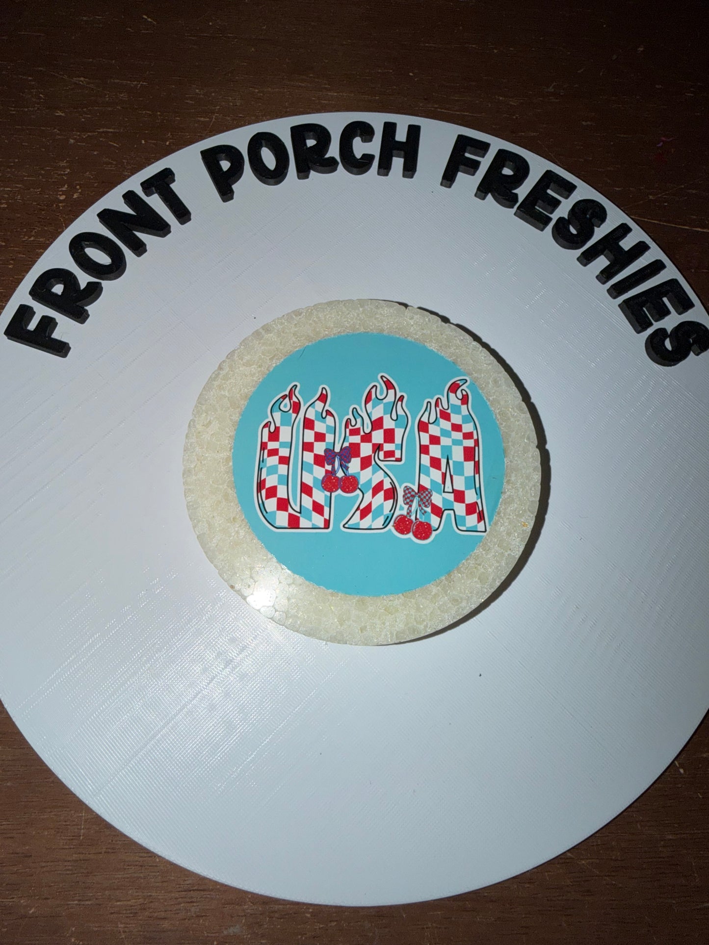Checkered USA Large Round (Fruit Loops)
