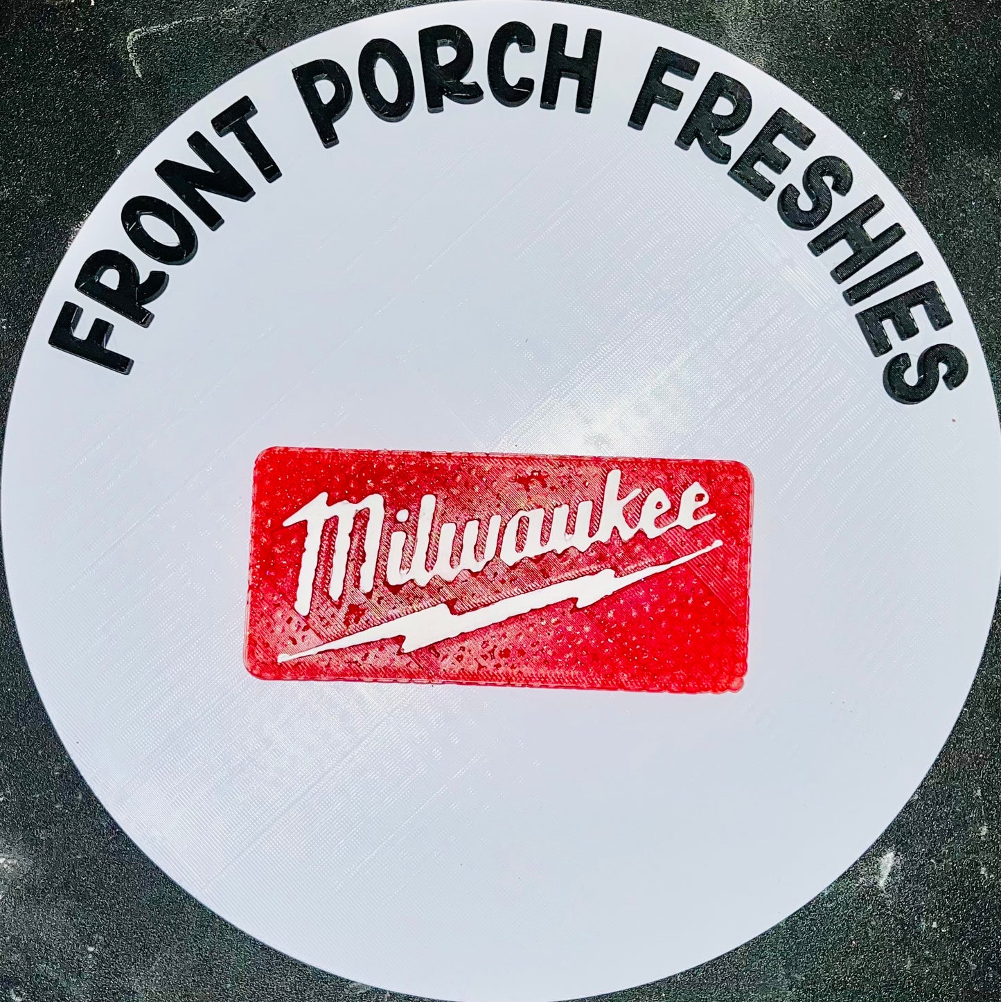 Milwaukee (Penthouse)