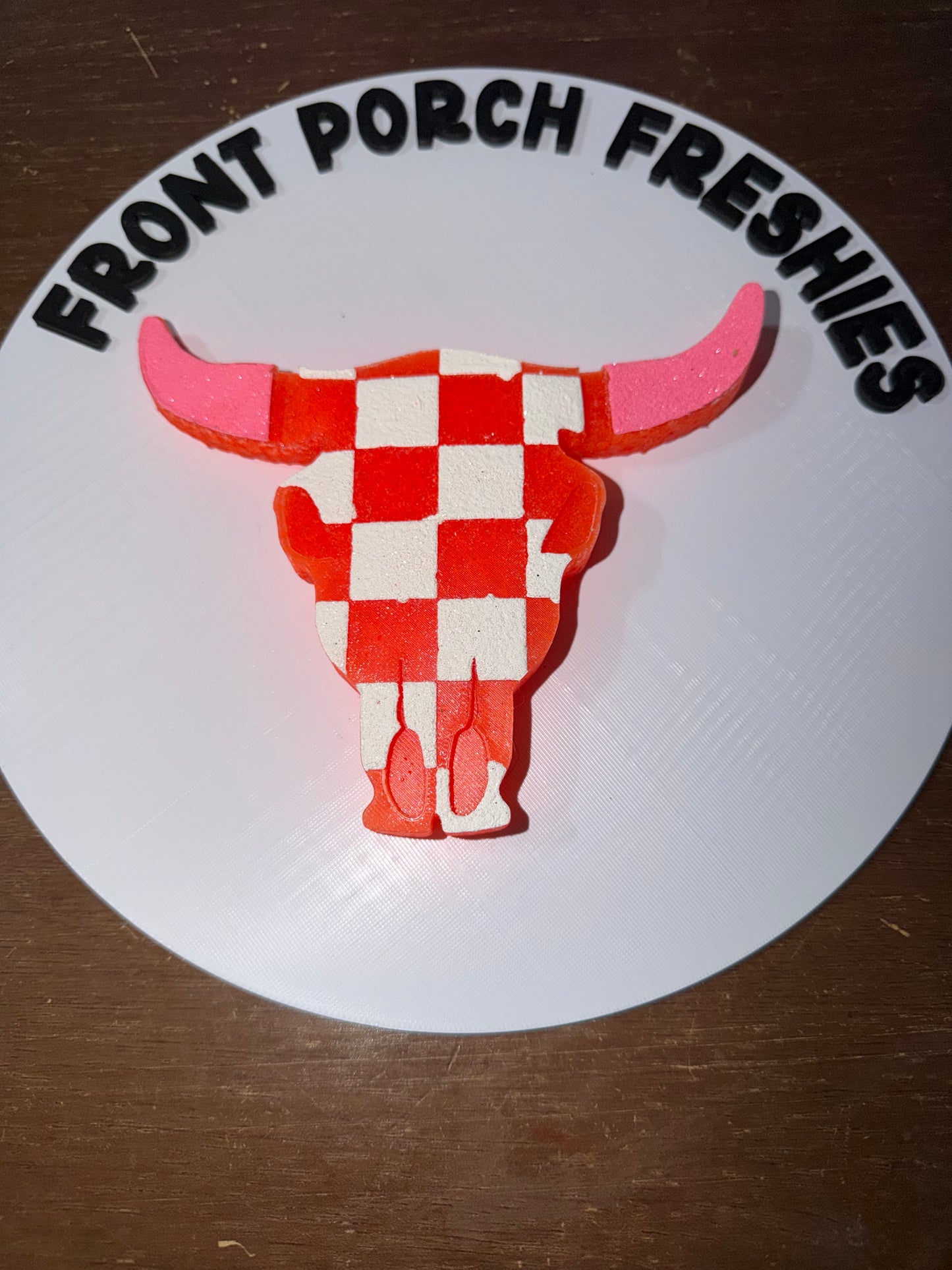 Checkered Bull (Pink Sands)